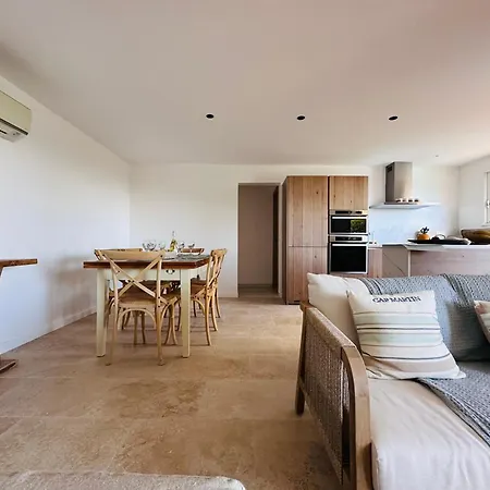 アパート Benedetu ポルトヴェッキオ